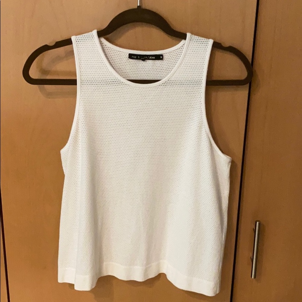 White tank